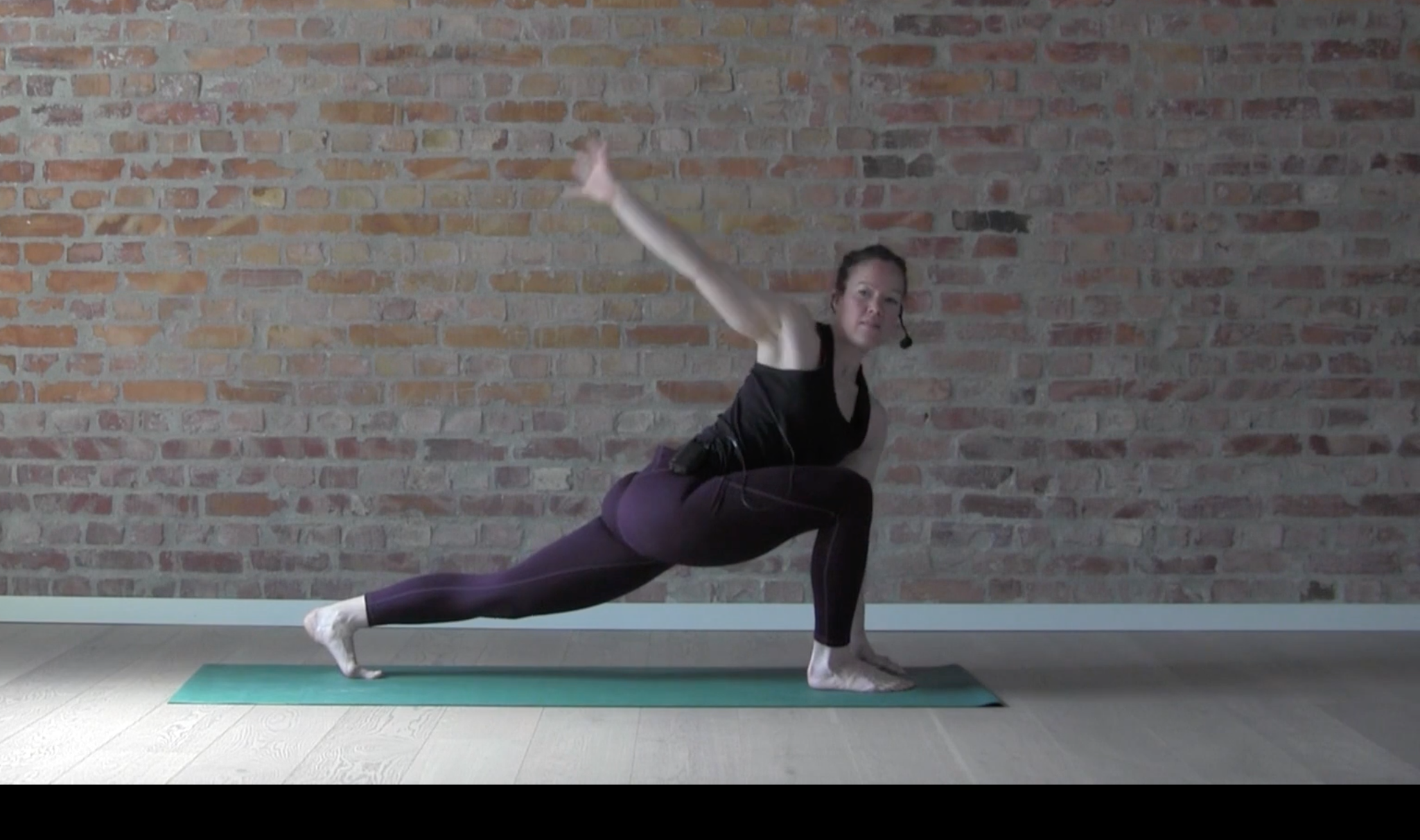 MÅNEHILSNER MED STREKK